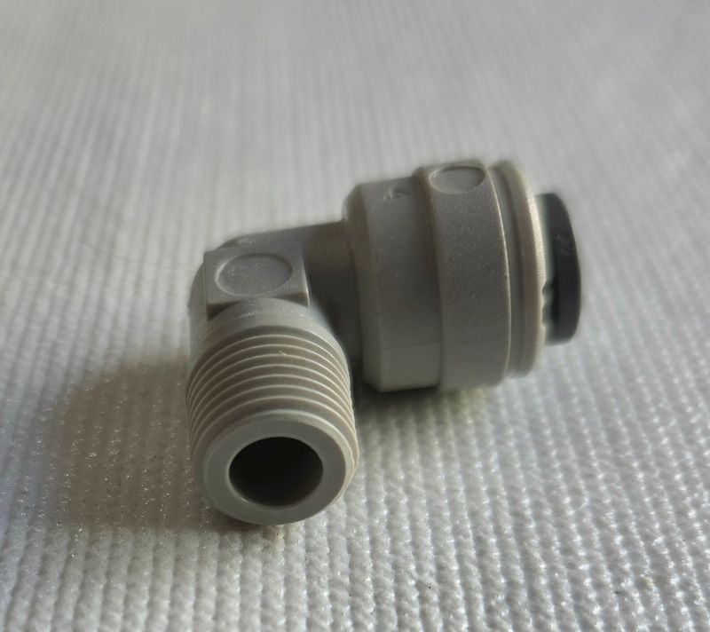 1/8MPTx1/4 Quick Connect 90 Elbow - Image 2